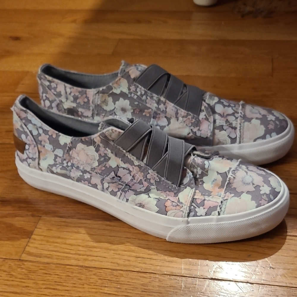 Blowfish Gray Floral Sneakers